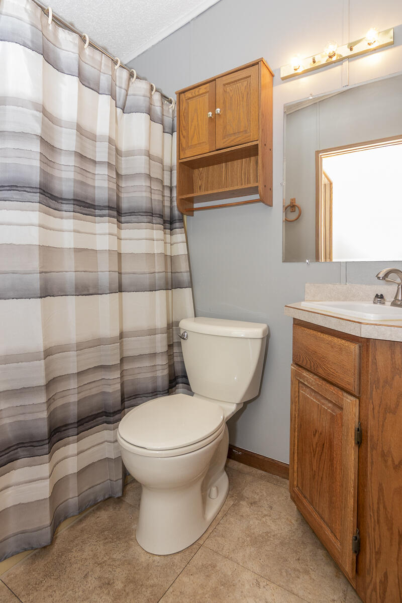 10303 Walnut Drive Three Rivers, MI 49093 - Photo 25 of 42 10303Walnut-16