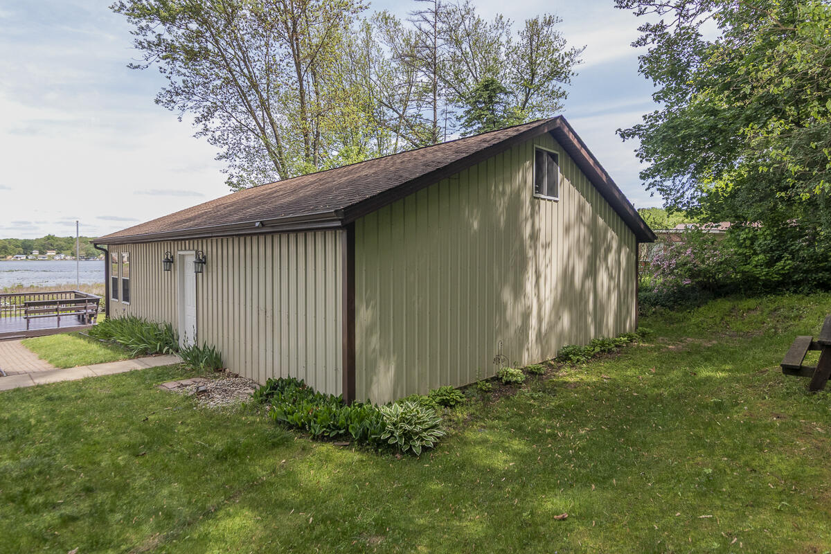 10303 Walnut Drive Three Rivers, MI 49093 - Photo 31 of 42 10303Walnut-41