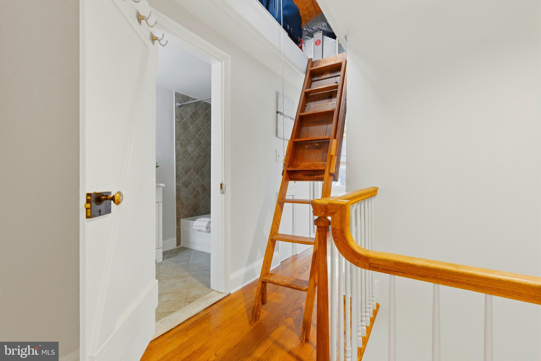 2719 Dumbarton Street Northwest Washington, DC 20007 - Photo 28 of 32 a view of entryway