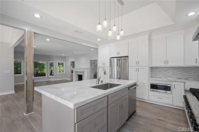 $9,000 | 1435 North Orange Grove Avenue, West Hollywood, CA 90046