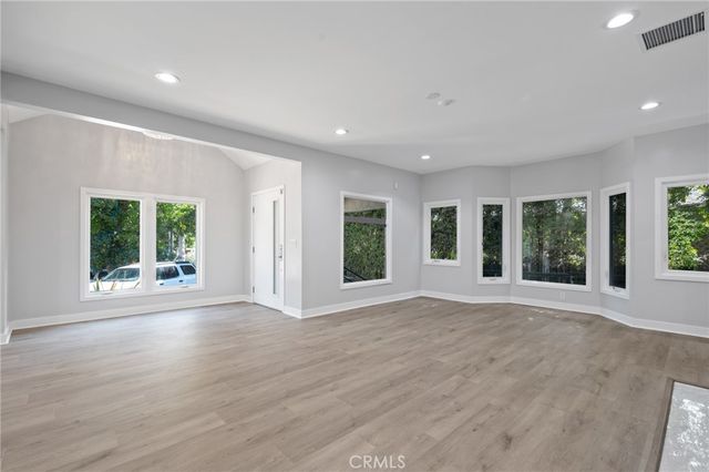 $9,000 | 1435 North Orange Grove Avenue, West Hollywood, CA 90046