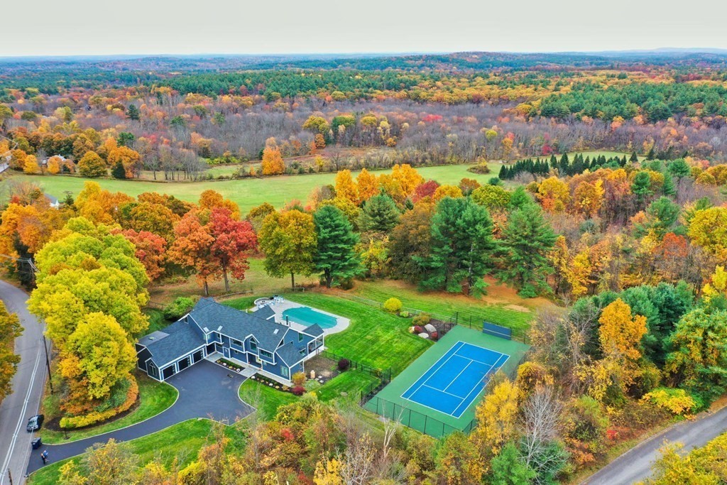 566 Middle Road Boxborough, MA 01719 - Photo 1 of 42