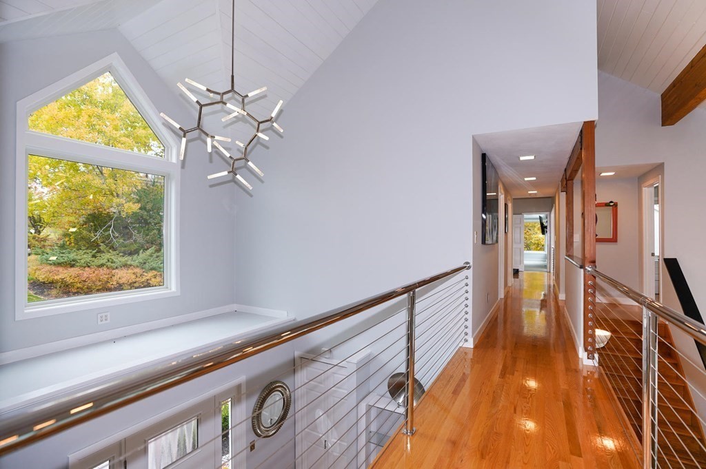 566 Middle Road Boxborough, MA 01719 - Photo 24 of 42