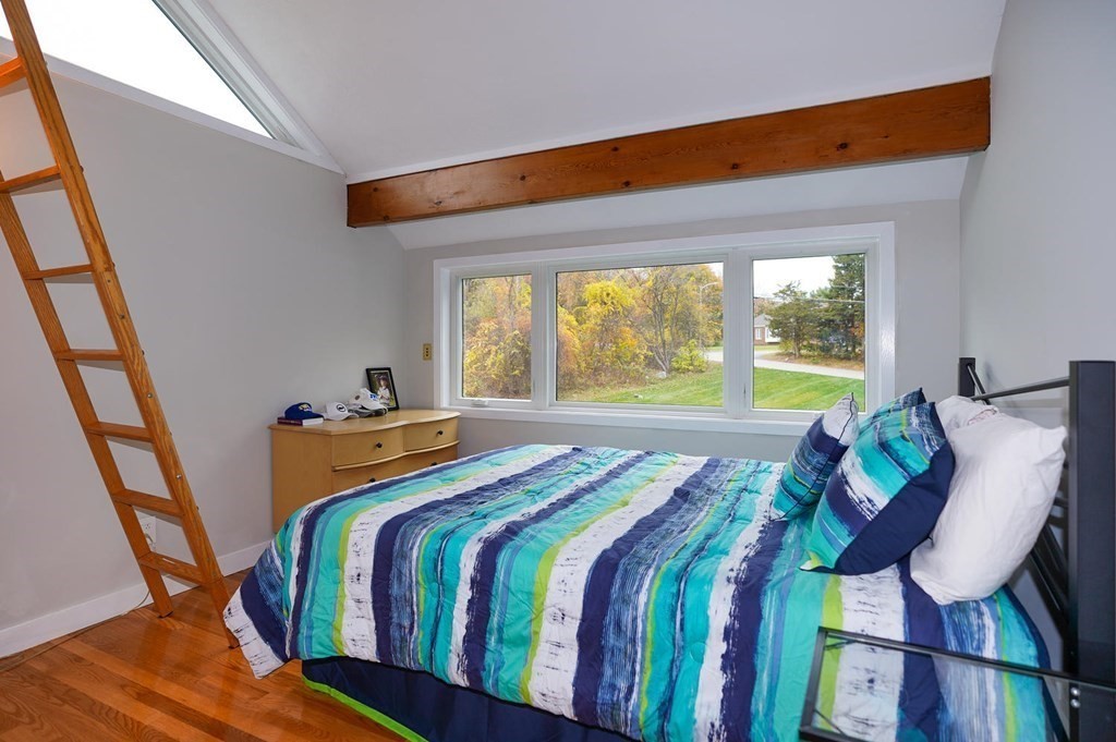 566 Middle Road Boxborough, MA 01719 - Photo 33 of 42