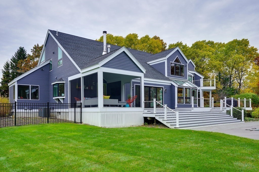 566 Middle Road Boxborough, MA 01719 - Photo 5 of 42