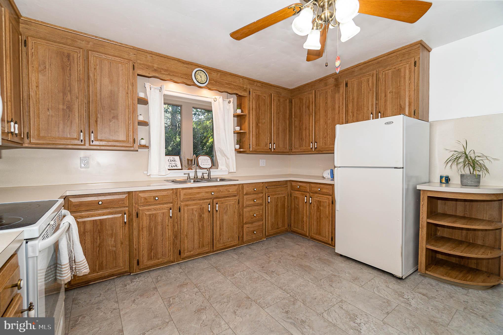 665 West Middle Street Hanover, PA 17331 - Photo 7 of 43 Gallery Image 7