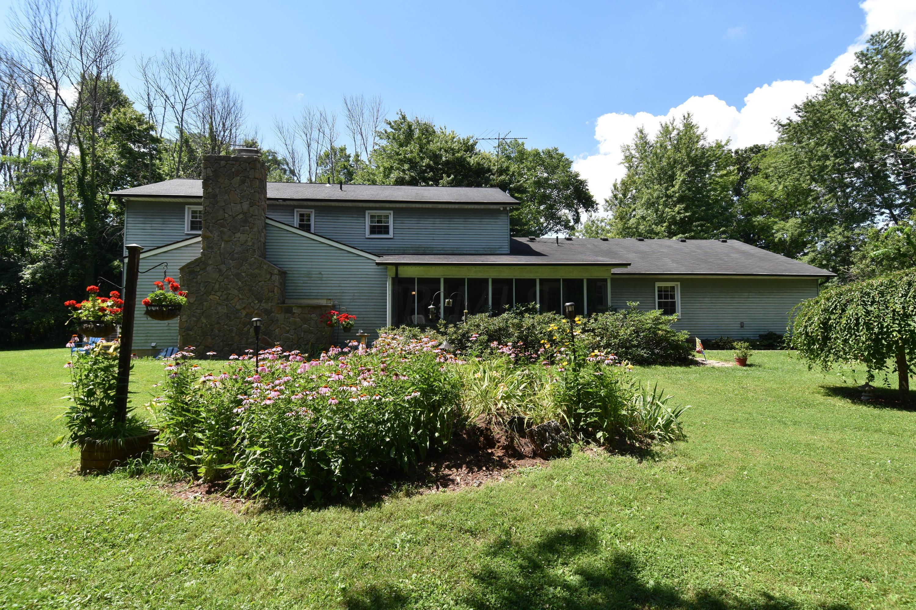 9796 Refugee Road Southwest Pataskala, OH 43062 - Photo 8 of 59 Gallery Image 8
