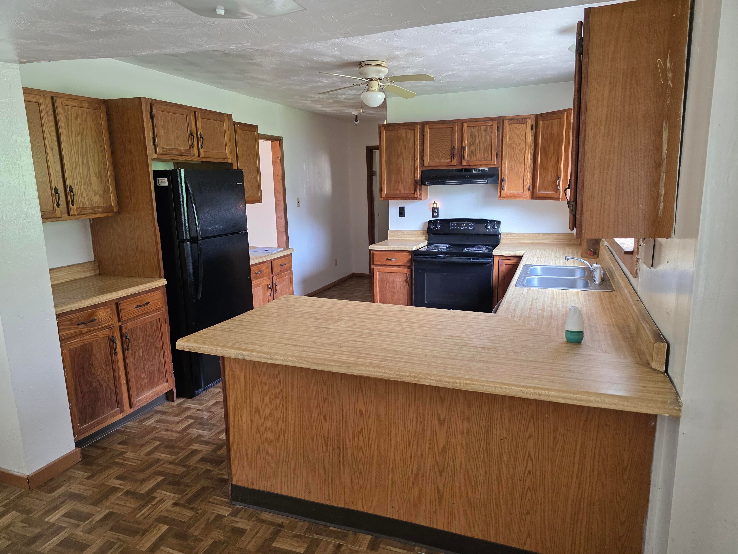 15384 Stanaford Road Danese, WV 25831 - Photo 13 of 32 Gallery Image 13