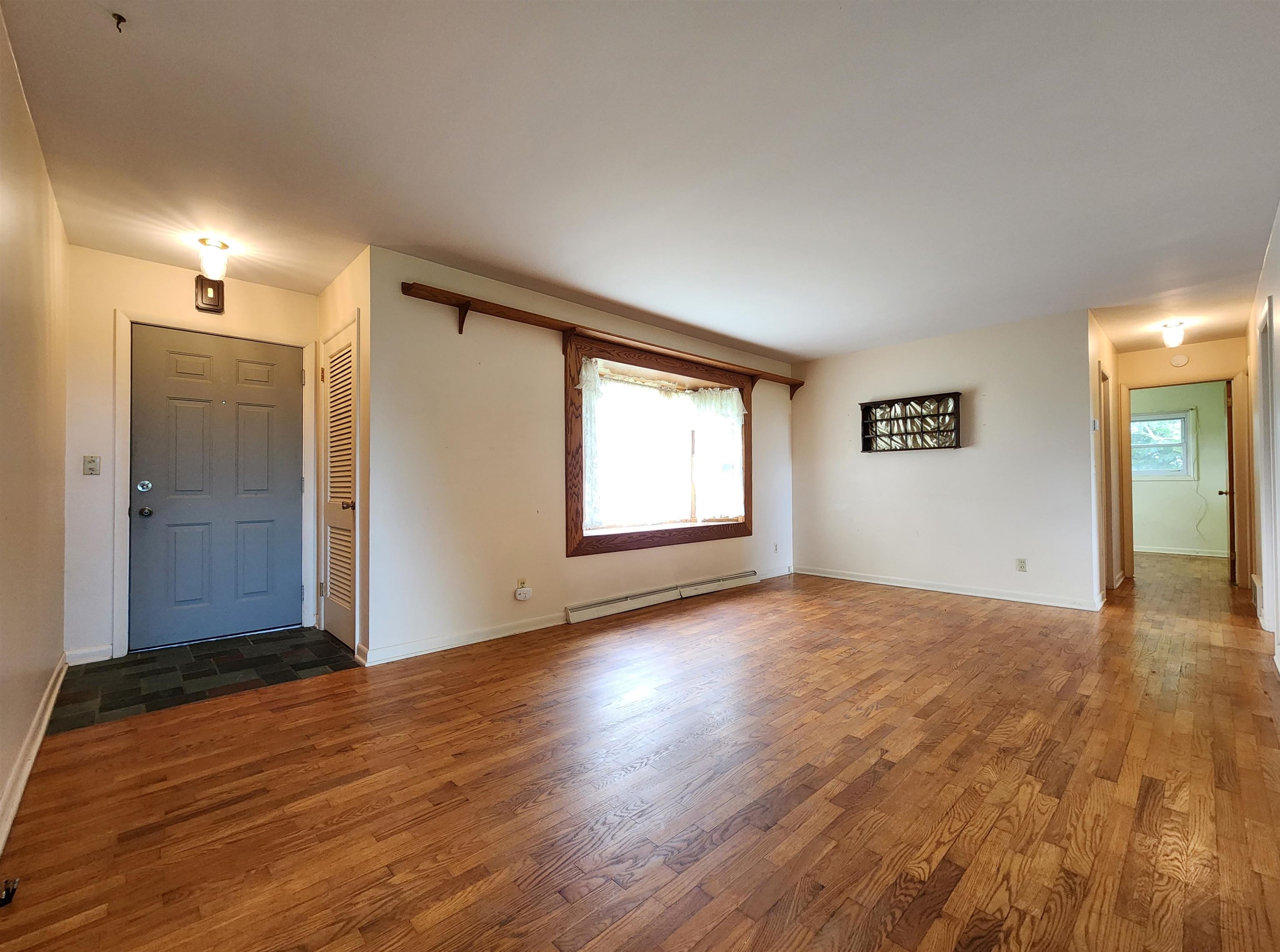 4205 East Olive Road St. Louis, MI 48880 - Photo 3 of 21