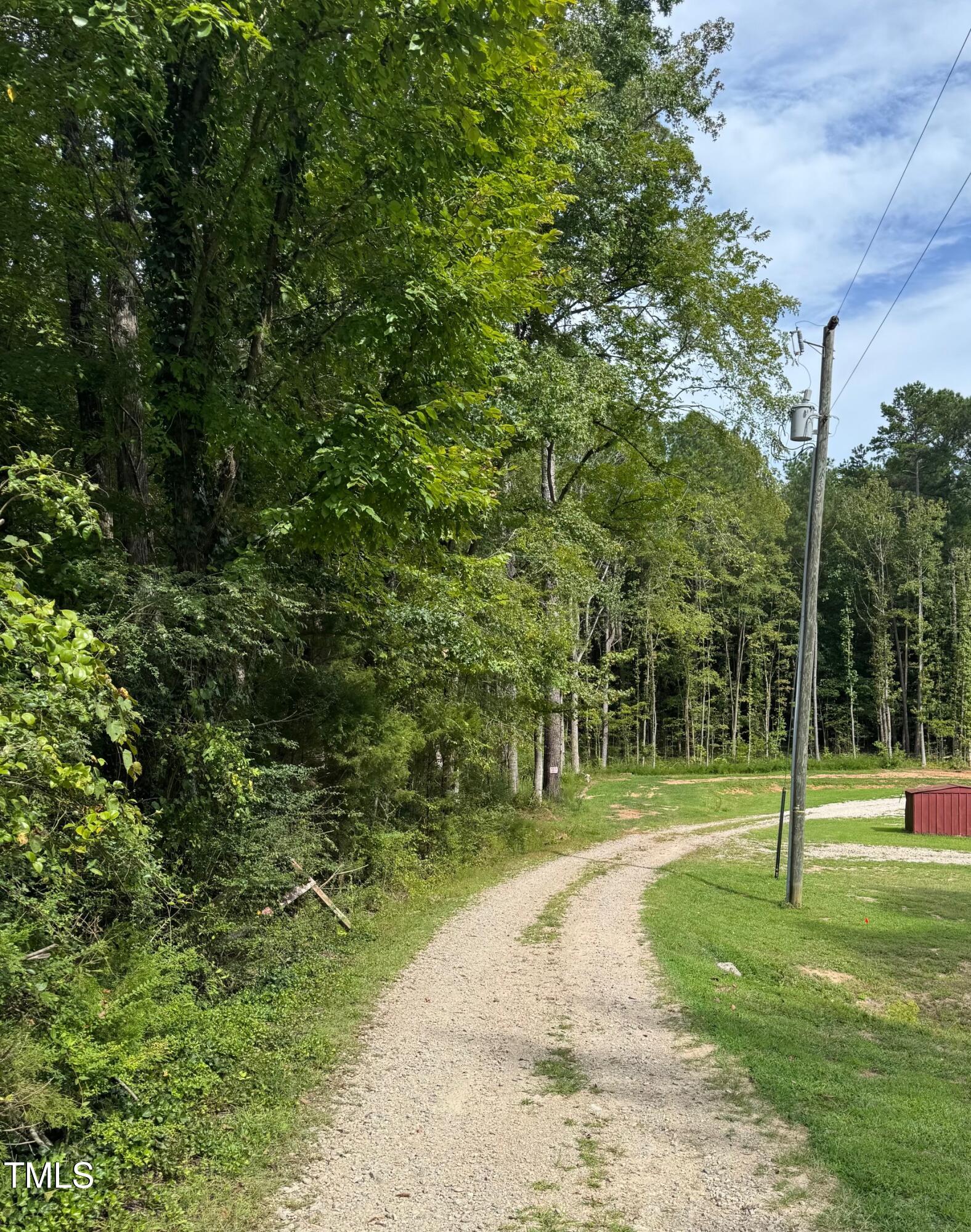 708 Tollie Weldon Road Henderson, NC 27537 - Photo 4 of 31 a view of a park