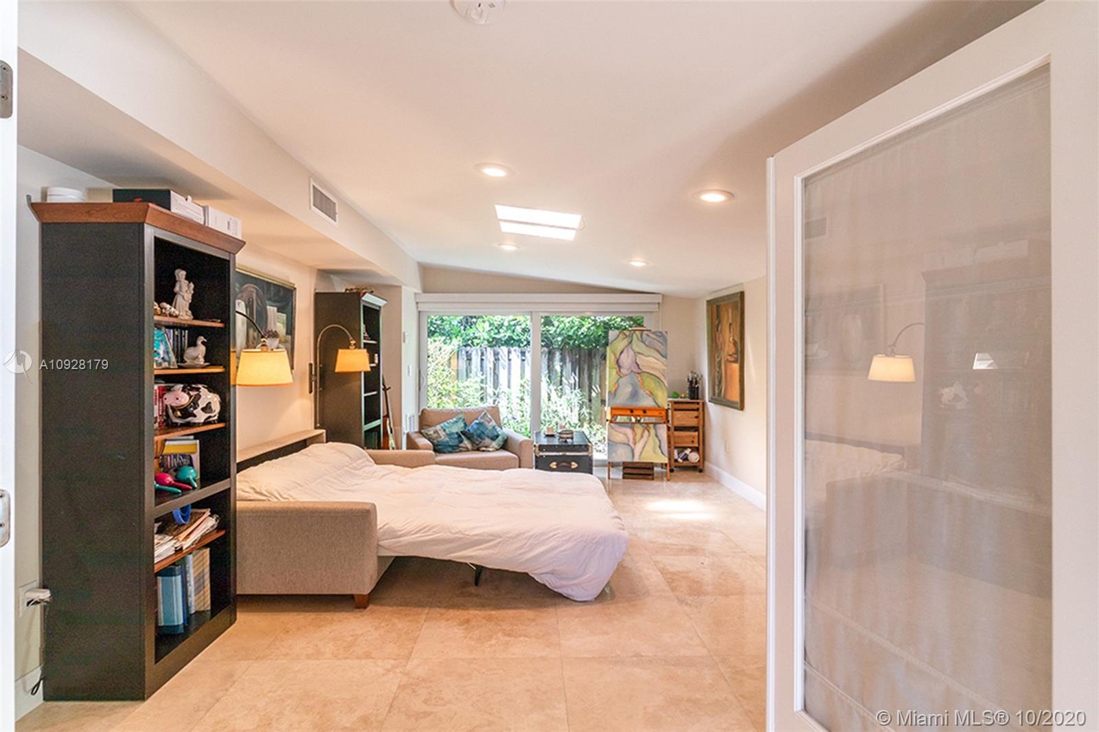 4344 Douglas Road Miami, FL 33133 - Photo 4 of 25 Gallery Image 4