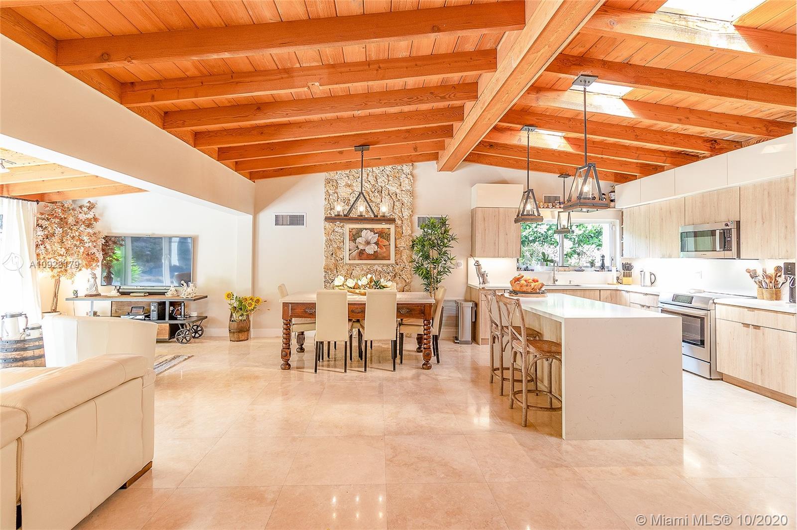 4344 Douglas Road Miami, FL 33133 - Photo 9 of 25 Gallery Image 9