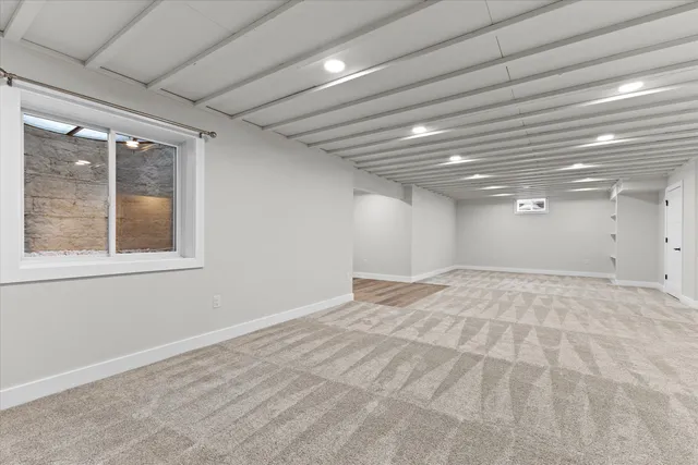 $619,900 | W252-n6642 Aspen Way, Sussex, WI 53089