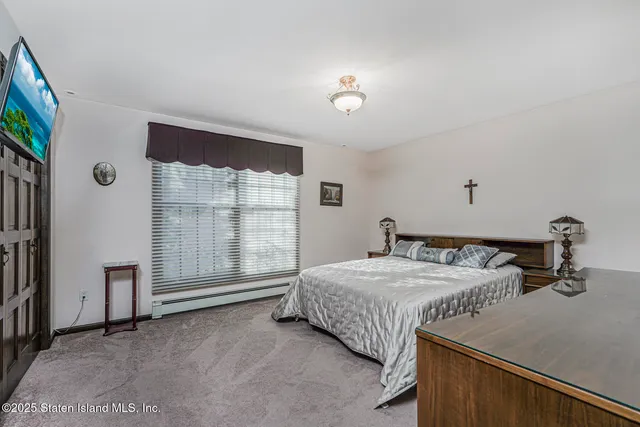 $1,499,000 | 77 Irvington Street | Huguenot