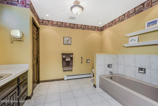 $1,499,000 | 77 Irvington Street | Huguenot