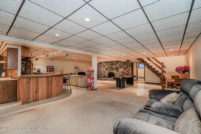 $1,499,000 | 77 Irvington Street | Huguenot