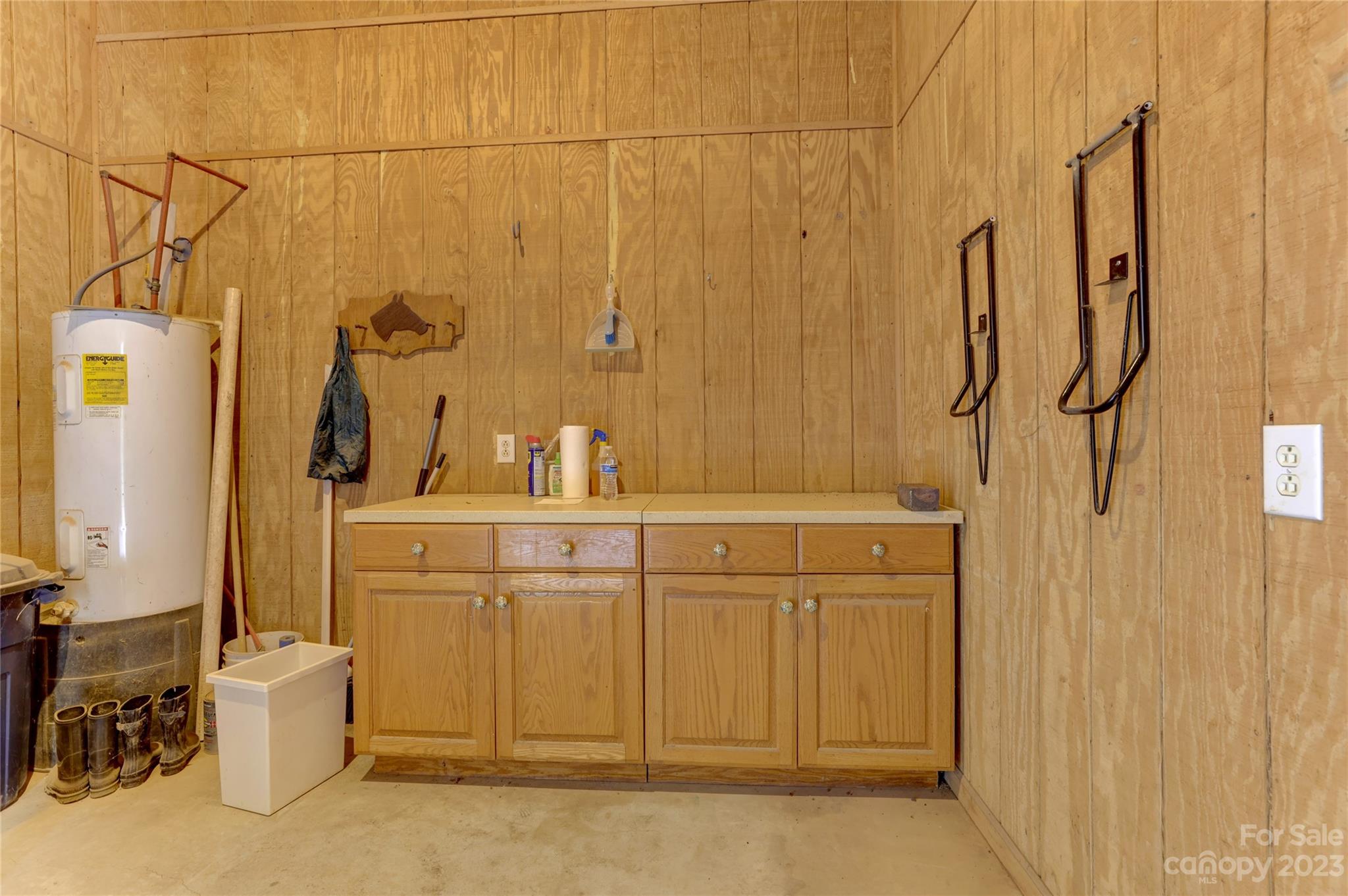 2354 Vineyard Road Fort Mill, SC 29708 - Photo 11 of 48 a bathroom with a sink and mirror