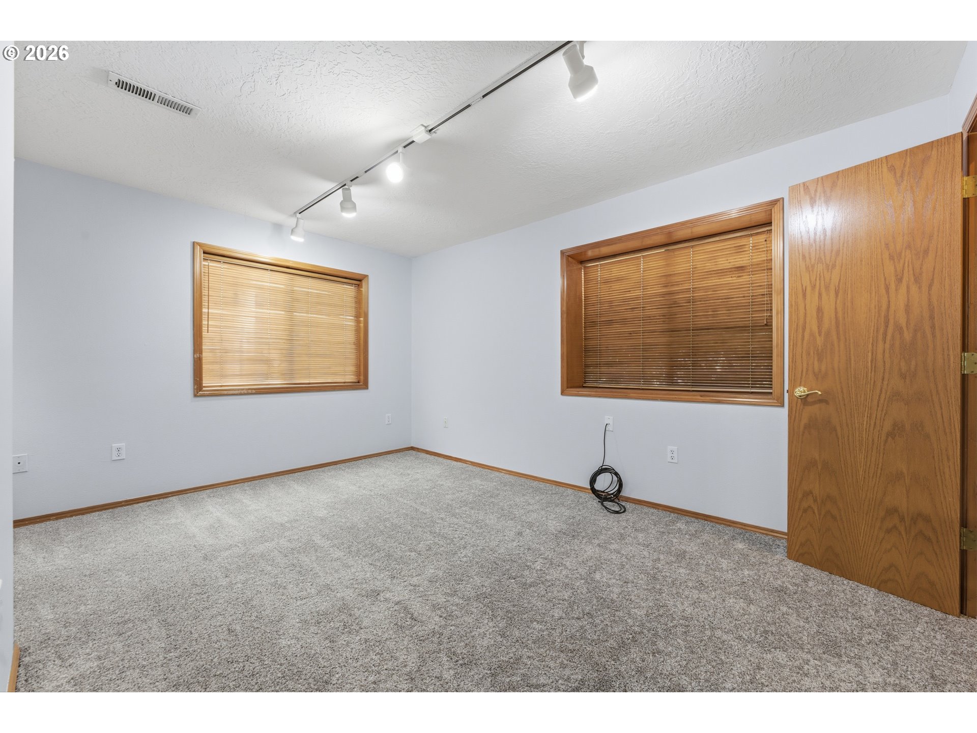 5401 East Ridge Street South Salem, OR 97306 - Photo 27 of 41