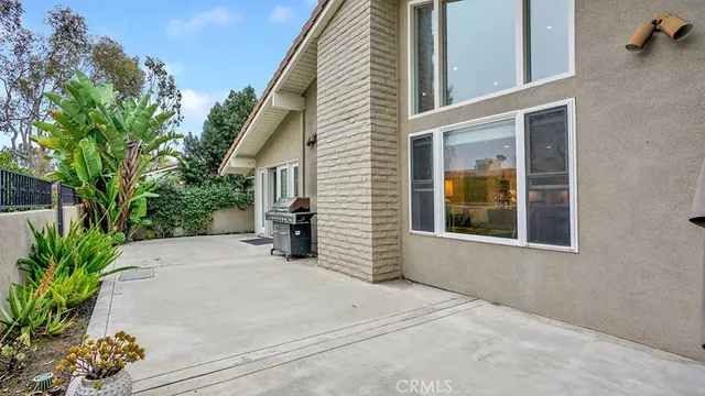 $2,098,000 | 2208 Fortuna, Newport Beach, CA 92660