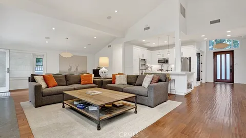 $2,098,000 | 2208 Fortuna, Newport Beach, CA 92660