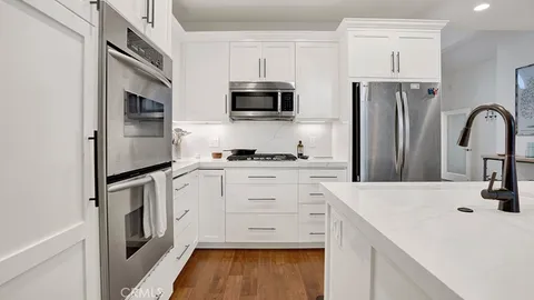 $2,098,000 | 2208 Fortuna, Newport Beach, CA 92660