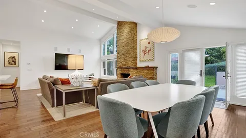 $2,098,000 | 2208 Fortuna, Newport Beach, CA 92660