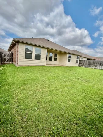 $2,490 | 617 Saguaro Drive, Haslet, TX 76052