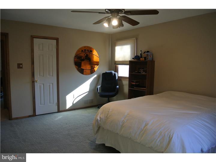 736 Knight Road Blue Bell, PA 19422 - Photo 18 of 23 Gallery Image 18