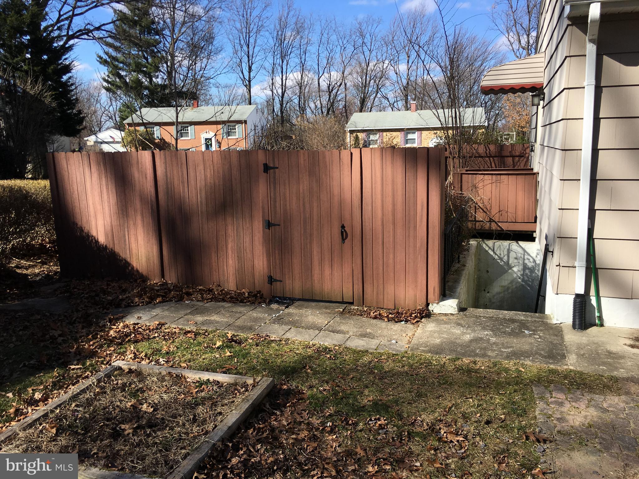 233 Walgrove Road Reisterstown, MD 21136 - Photo 22 of 23 Exterior (Rear)