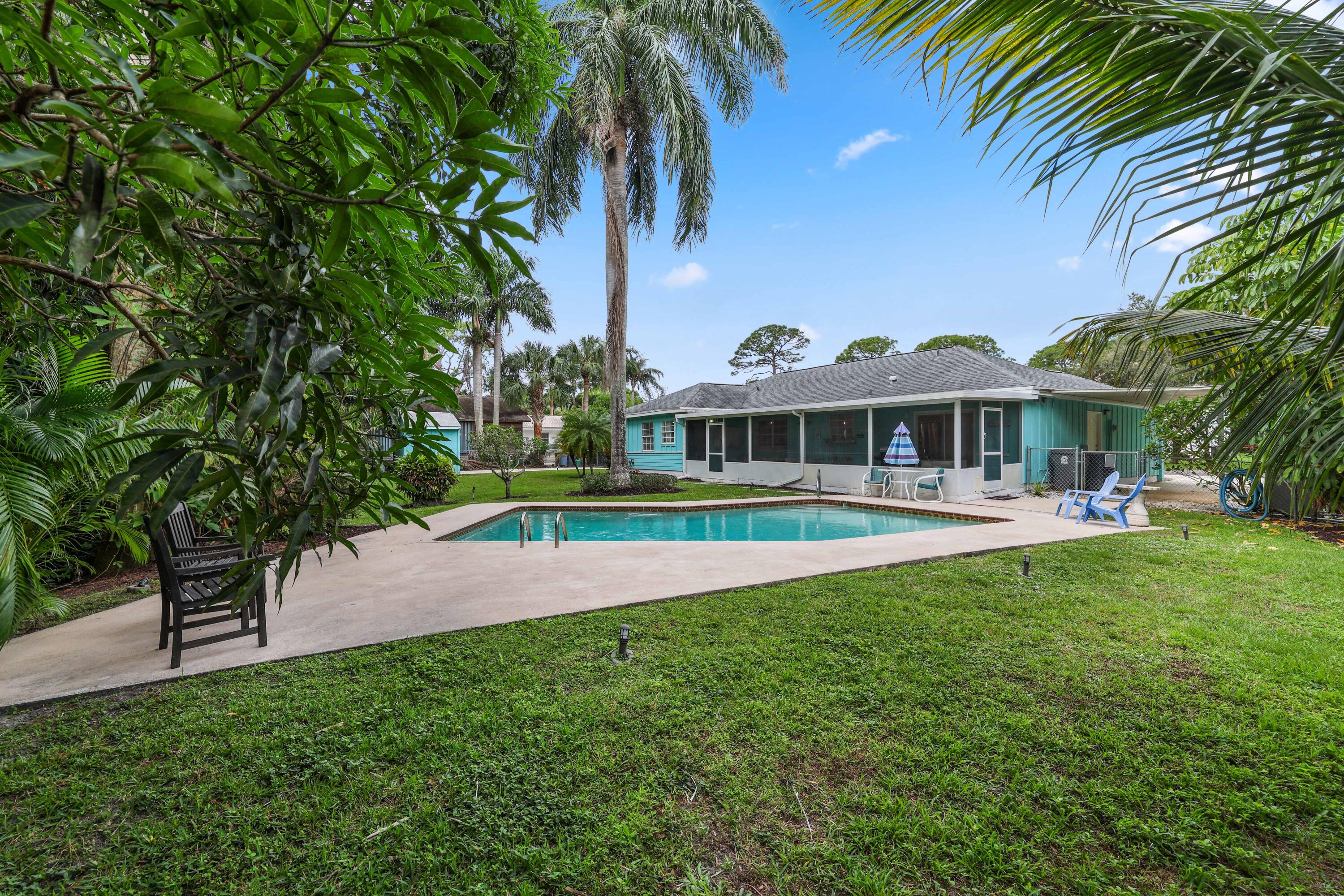 5554 Hibiscus Road Jupiter, FL 33458 - Photo 54 of 66 Backyard