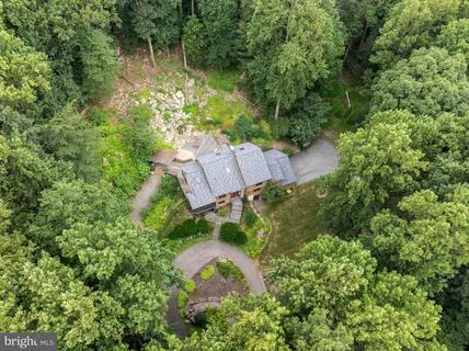 $775,000 | 41 Lyons Run Road, Glenmoore, PA 19343