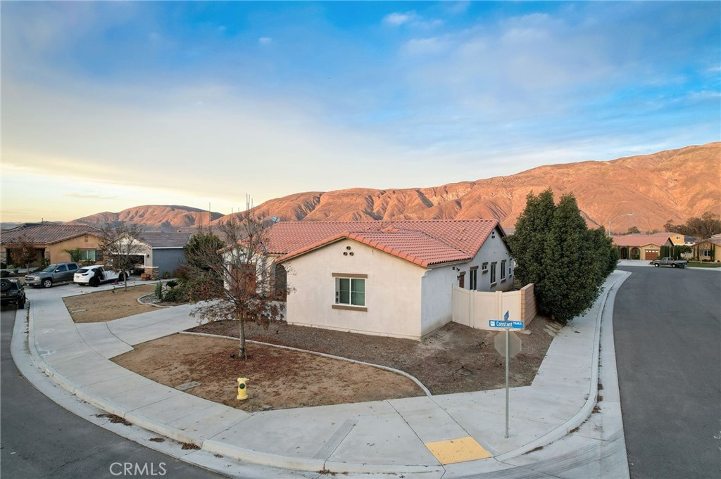 1667 Constant Trail San Jacinto, CA 92582 - Photo 35 of 44 a view of a house with outdoor space