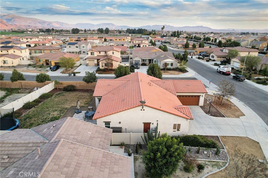 1667 Constant Trail San Jacinto, CA 92582 - Photo 39 of 44 an aerial view of residential houses with outdoor space