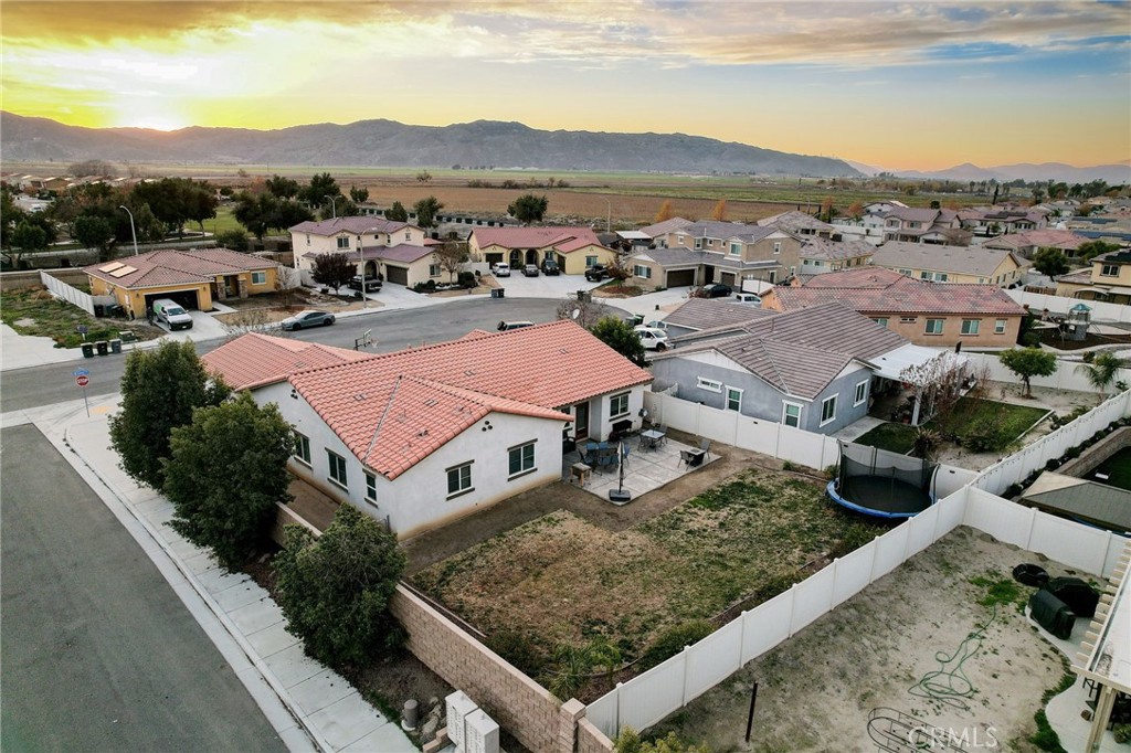 1667 Constant Trail San Jacinto, CA 92582 - Photo 41 of 44 a view of a houses with a outdoor space