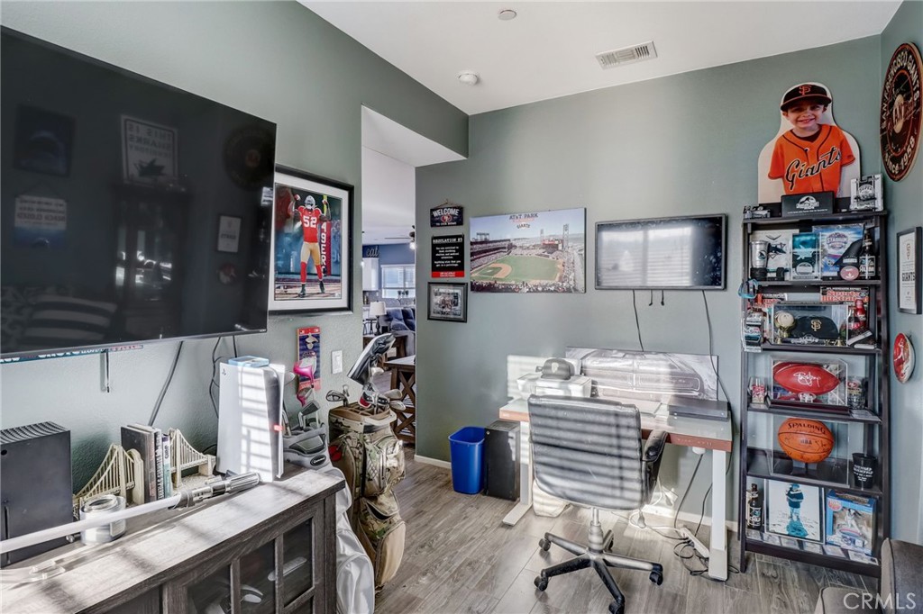 1667 Constant Trail San Jacinto, CA 92582 - Photo 10 of 44 a room with storage and utility