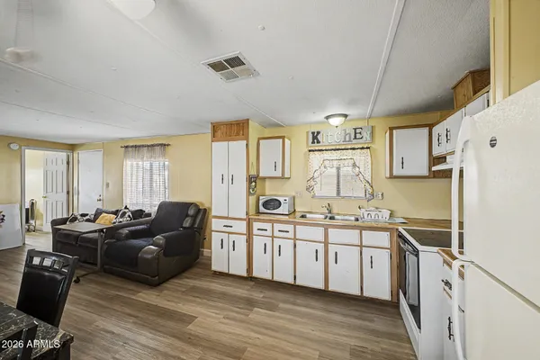 $125,000 | 535 South Alma School Road, Unit 40, Mesa, AZ 85210