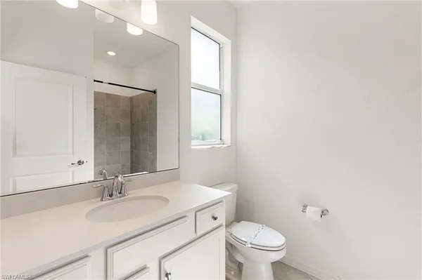 $4,100 | 2525 Kona Way, Naples, FL 34120