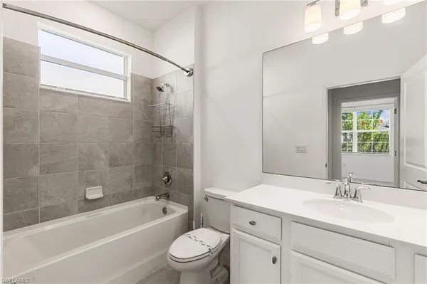 $4,100 | 2525 Kona Way, Naples, FL 34120