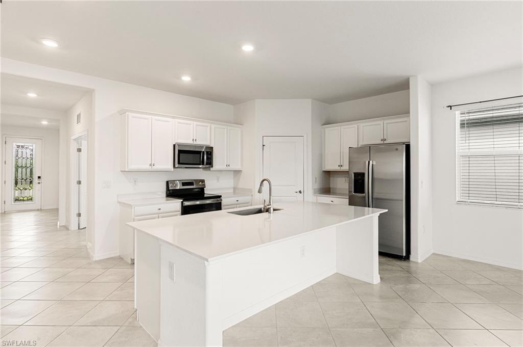2525 Kona Way Naples, FL 34120 - Photo 3 of 30