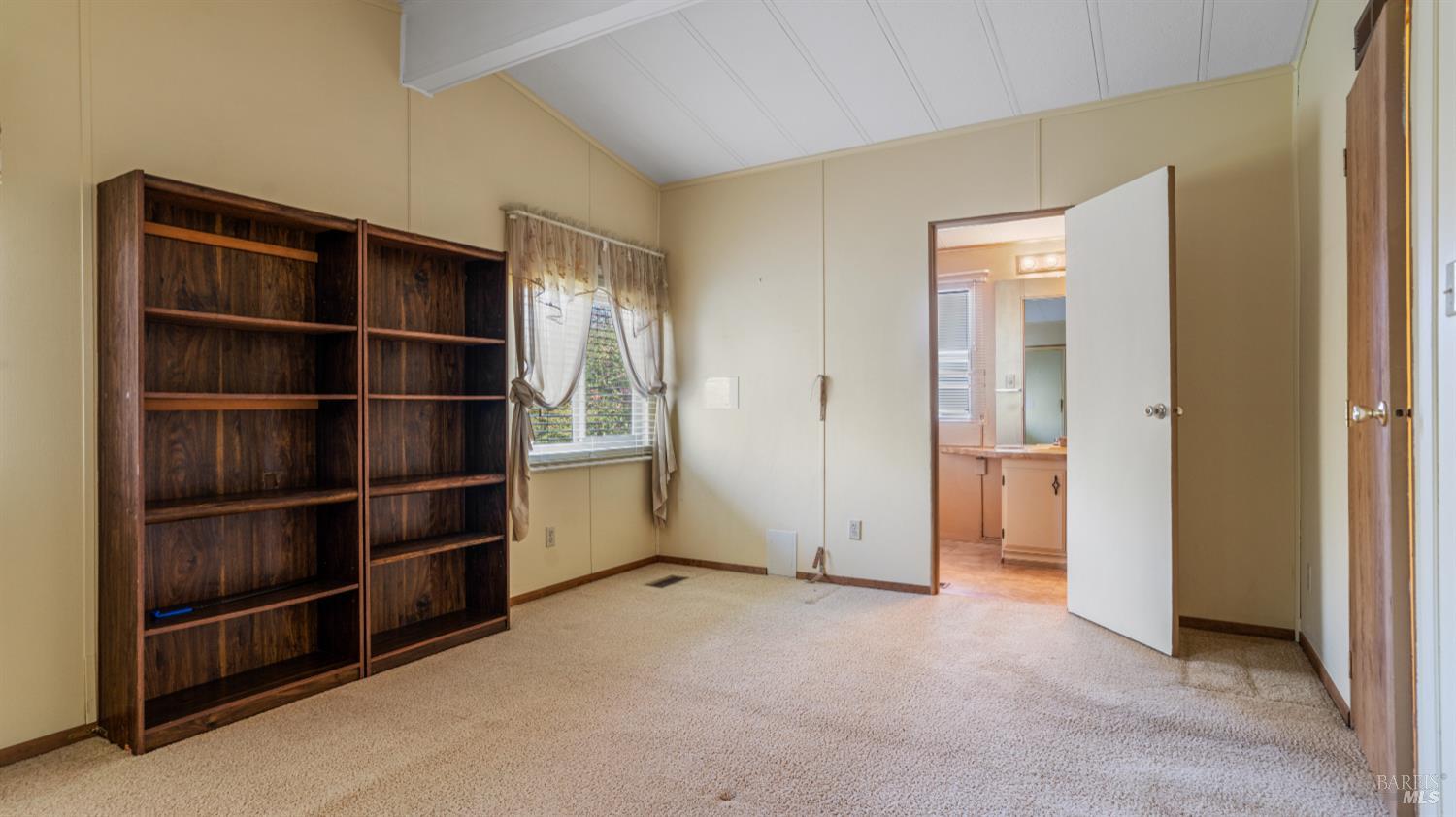 1544 Crown Road Petaluma, CA 94954 - Photo 20 of 27