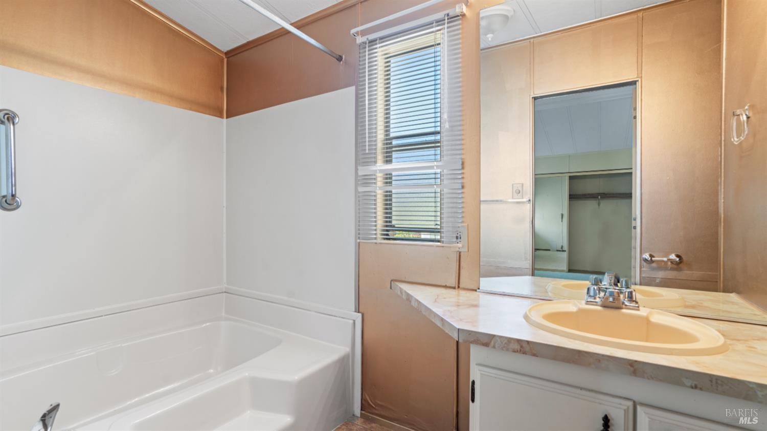 1544 Crown Road Petaluma, CA 94954 - Photo 22 of 27