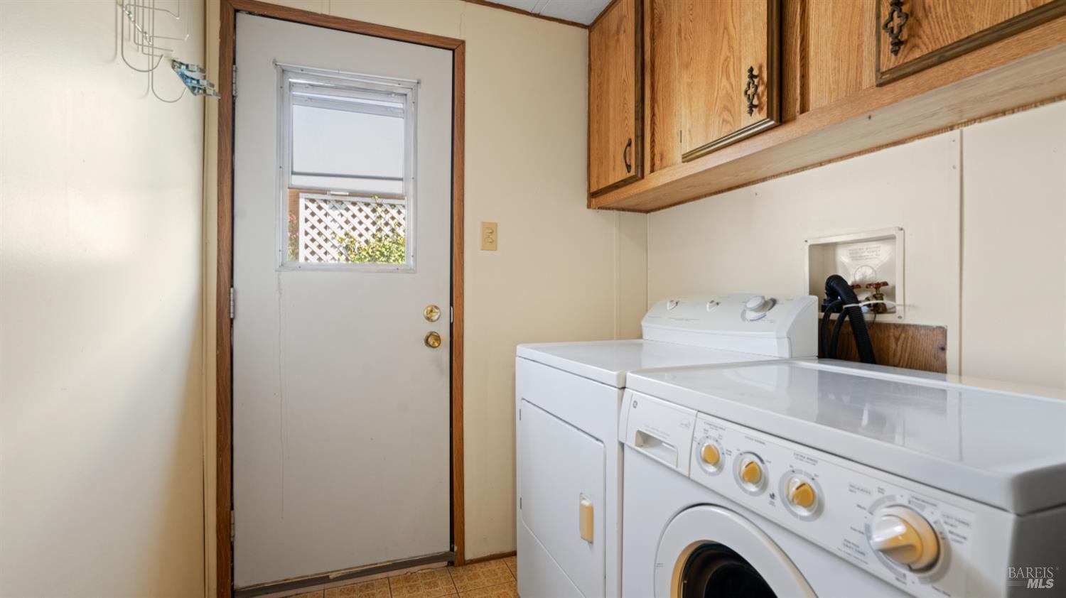 1544 Crown Road Petaluma, CA 94954 - Photo 23 of 27