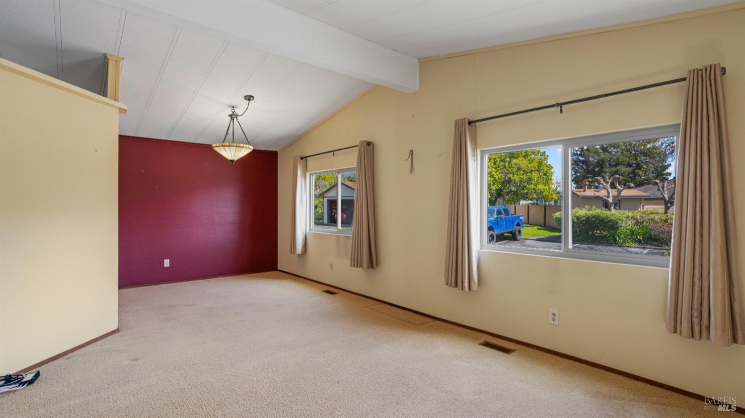 1544 Crown Road Petaluma, CA 94954 - Photo 7 of 27