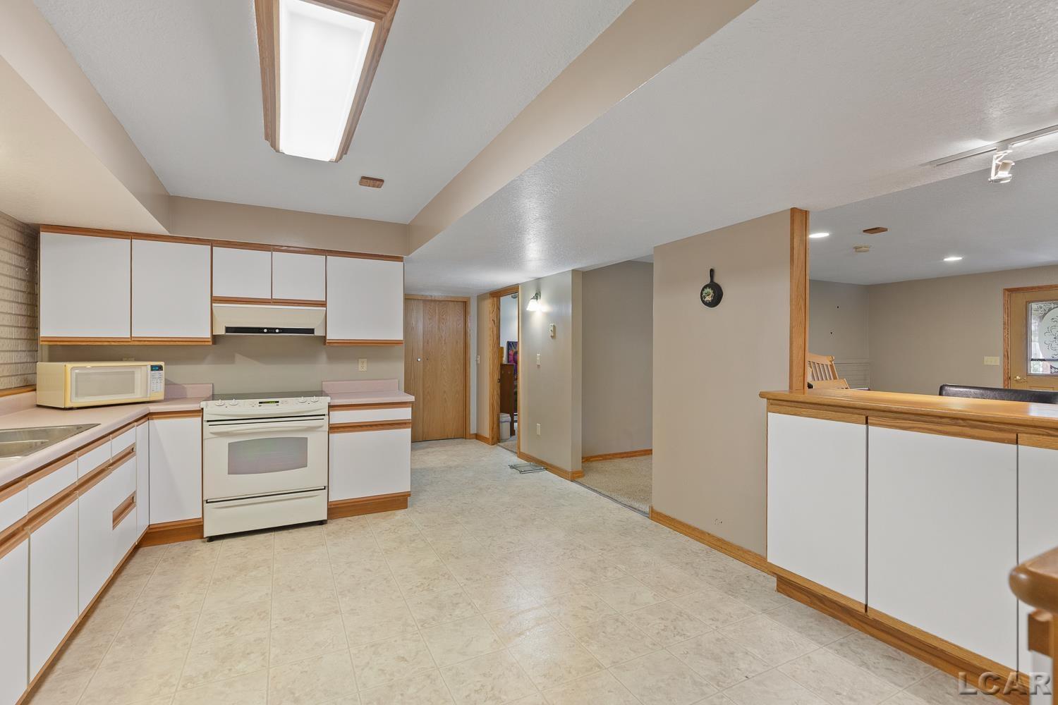 420 McClellan Street Hudson, MI 49247 - Photo 40 of 75