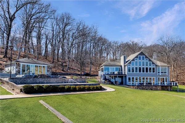 $3,250,000 | 795 Blue Water Bay Drive, Sunrise Beach, MO 65079