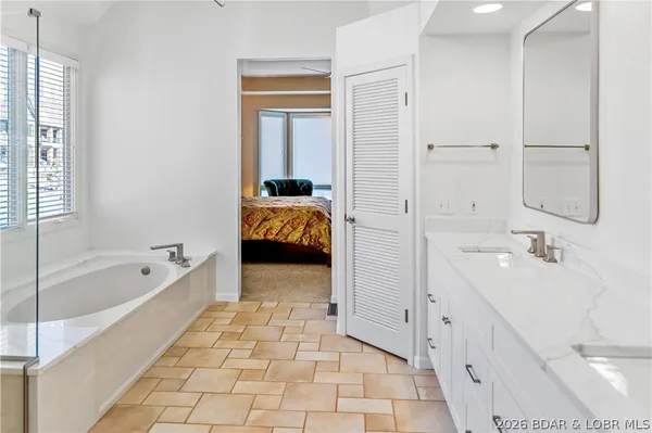 $3,250,000 | 795 Blue Water Bay Drive, Sunrise Beach, MO 65079