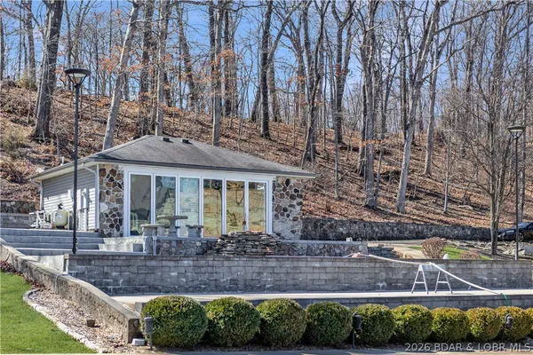 $3,250,000 | 795 Blue Water Bay Drive, Sunrise Beach, MO 65079