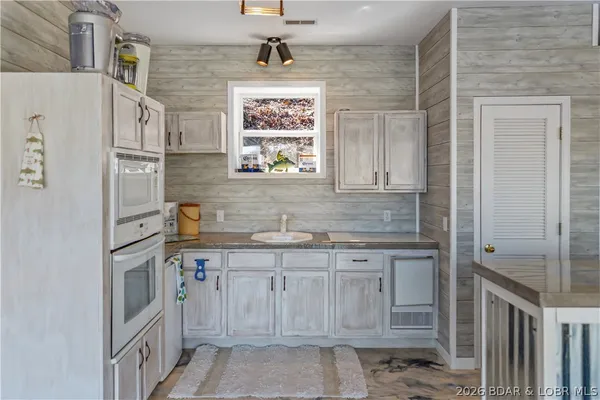 $3,250,000 | 795 Blue Water Bay Drive, Sunrise Beach, MO 65079