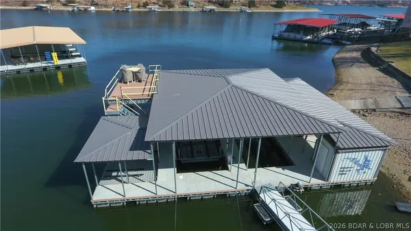 $3,250,000 | 795 Blue Water Bay Drive, Sunrise Beach, MO 65079