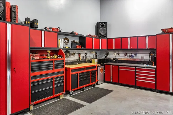 $3,250,000 | 795 Blue Water Bay Drive, Sunrise Beach, MO 65079